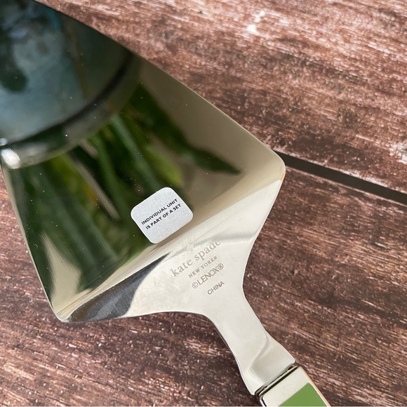 Kate Spade New York LENOX Wedding Cake Server - Picture 6 of 8